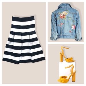 Doe & Rae Strapless Dress